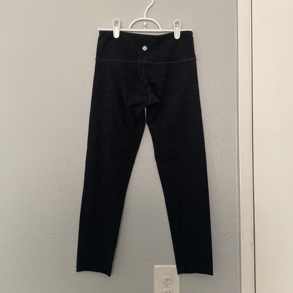 lululemon leggings - Picture 4 of 4